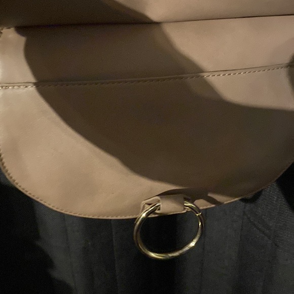 Melie Bianco vegan and cruelty free bag. Designed in USA - Picture 6 of 16